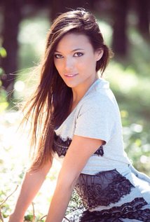 Elisa Mouliaá