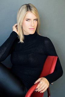 Alison Wandzura